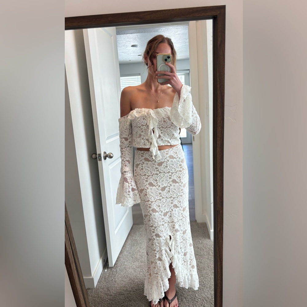 Artemis Lace Plisse Maxi Skirt - Ivory